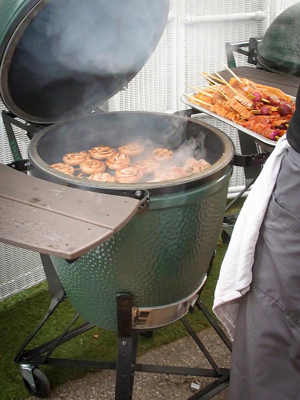 B&G catering service Green Egg